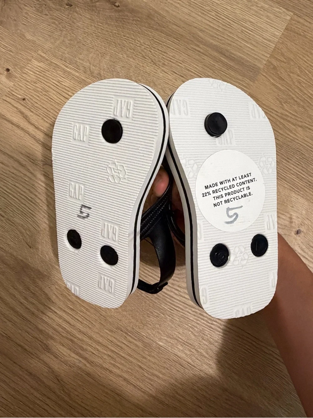 GAP Disney Kids' Yellow Mickey Mouse Flip Flop Sandals 5C/6C